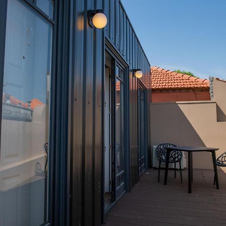 Spacious Studio W/ Balcony & Ac By Lovelystay OOporto Exterior foto
