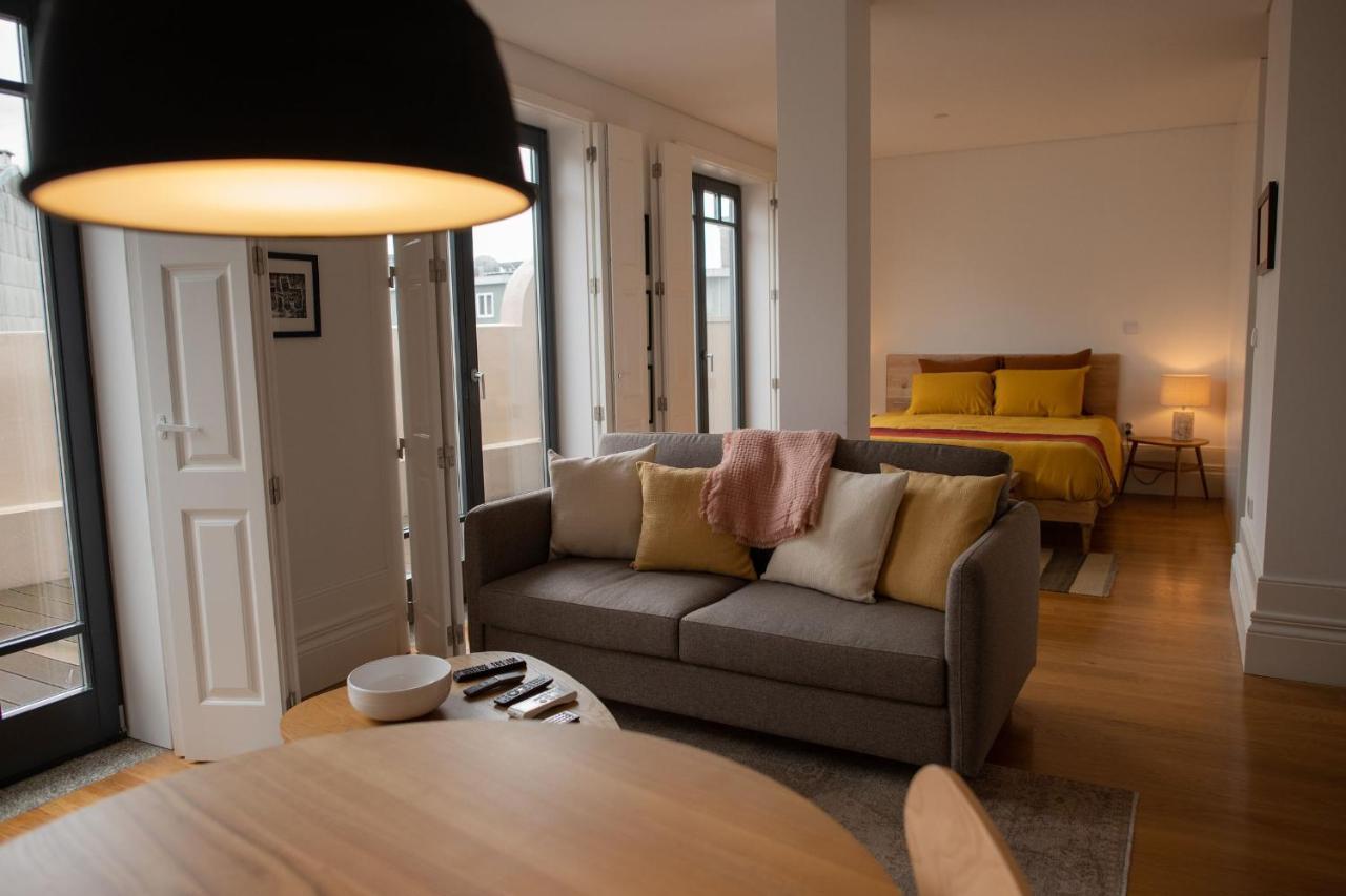 Spacious Studio W/ Balcony & Ac By Lovelystay OOporto Exterior foto